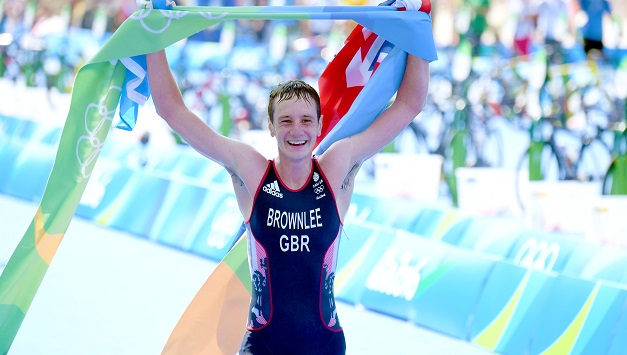 Alistair Brownlee Gbr Makes History With Rio Triathlon Gold World Triathlon